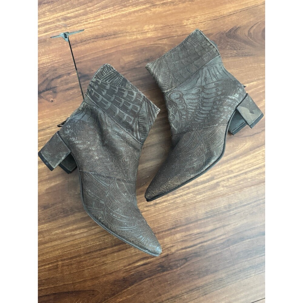 New Free People ~ Art to Wear ~ Aura Brown Textured Heeled Boots